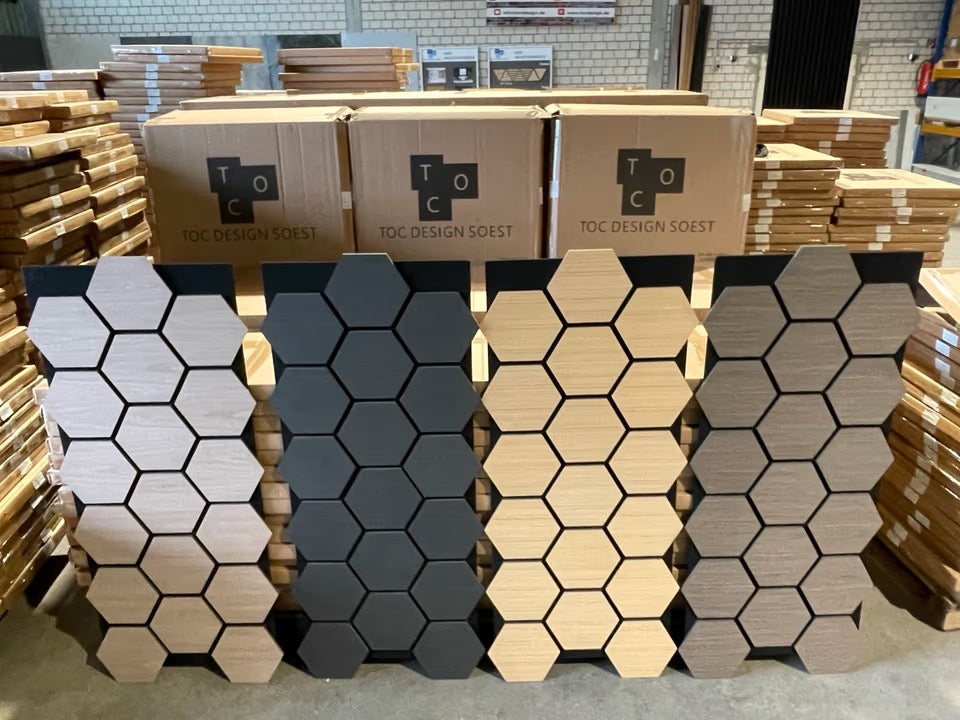 Hexagon Akustikpaneele Eiche Schwarz